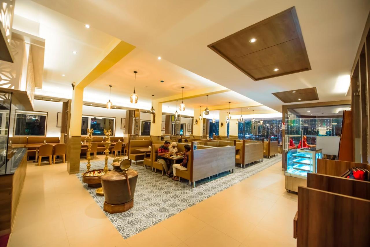 Hotel Annamalai Bahur Exteriér fotografie