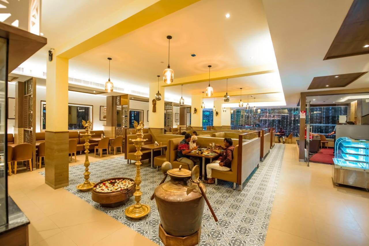 Hotel Annamalai Bahur Exteriér fotografie